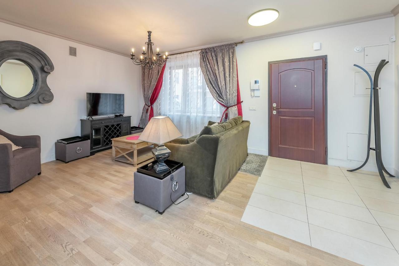 Luxury Gaono Apartments Vilnius Old Town I Self Check In I Free Private Parking ภายนอก รูปภาพ