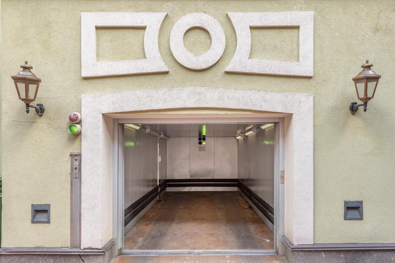 Luxury Gaono Apartments Vilnius Old Town I Self Check In I Free Private Parking ภายนอก รูปภาพ